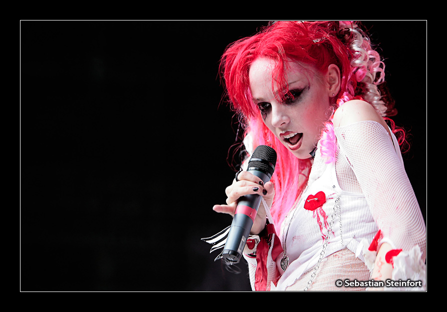 Emilie Autumn by zAPPiENCe on deviantART