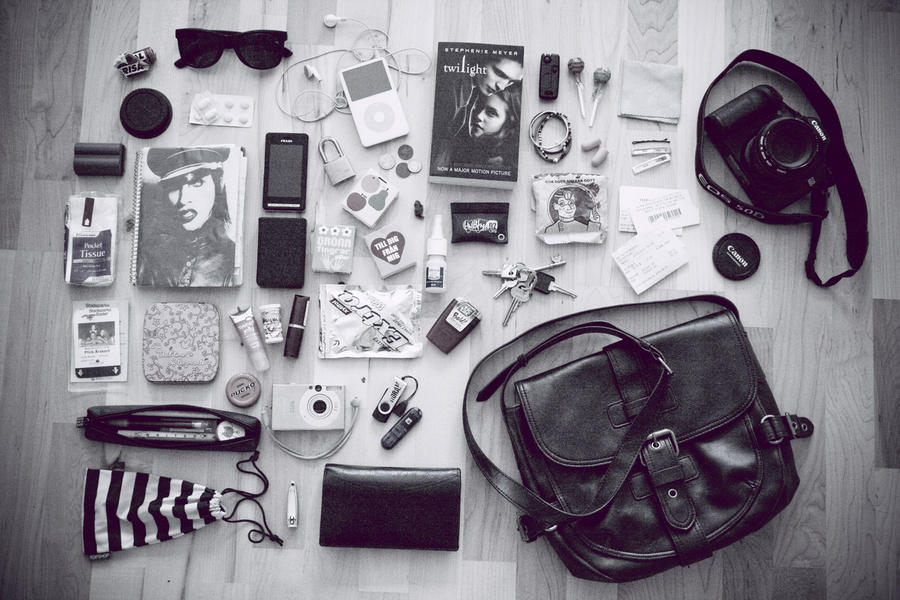 What's in my bag by Hiilda on deviantART