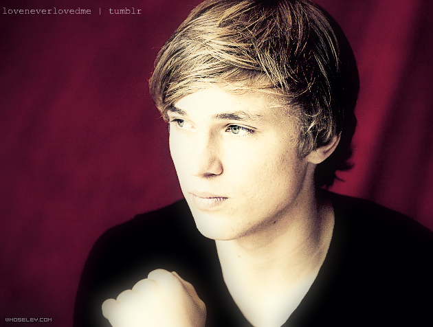William Moseley 14 by