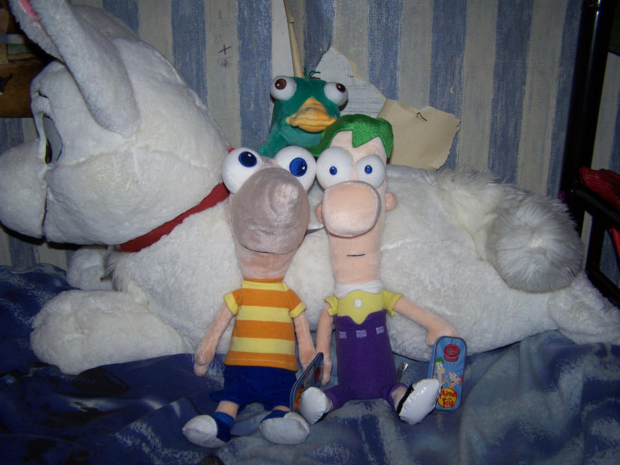 phineas and ferb wallpaper. phineas and ferb wallpaper.