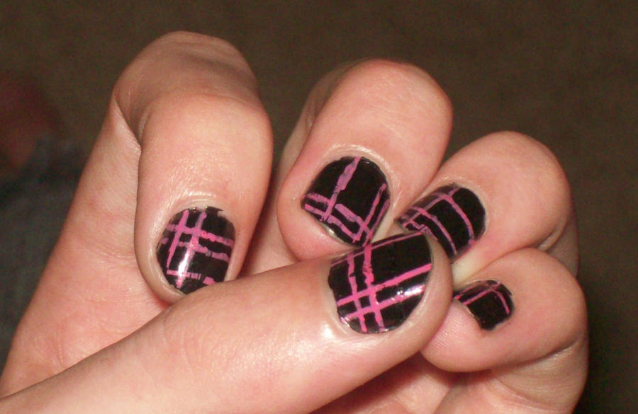 Pink and Black Plad nail art by Emokitty1234