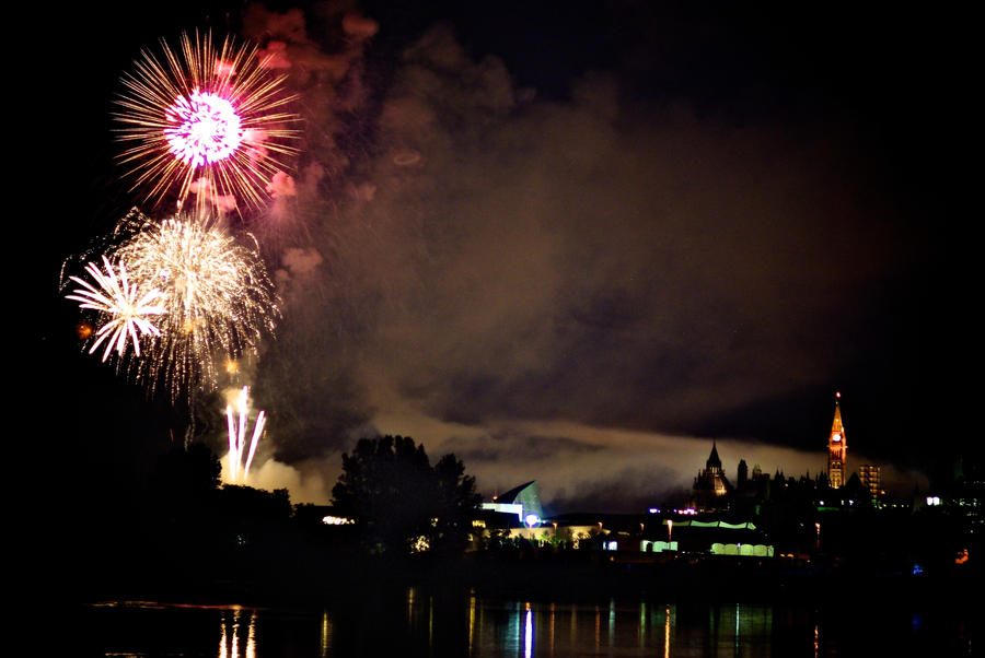 Canada+day+fireworks+ottawa+2011+time