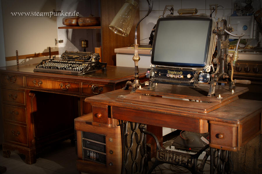 Steampunk workstation PC, Display, Mouse... by steamworker