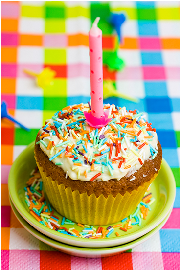 https://fc02.deviantart.net/fs70/f/2010/204/a/5/Happy_Birthday_Cake_by_angelinthedark1.jpg
